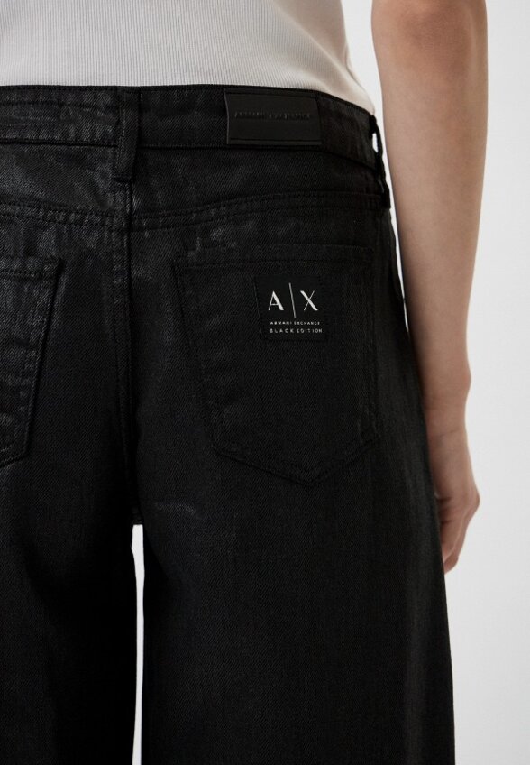 Джинсы Armani Exchange