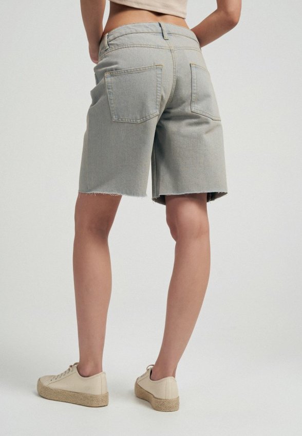 Шорты джинсовые Твое