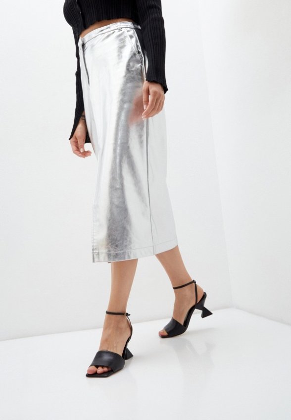 Босоножки Carrano