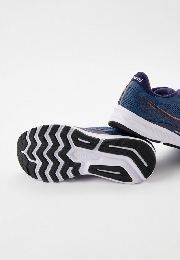 Кроссовки Saucony