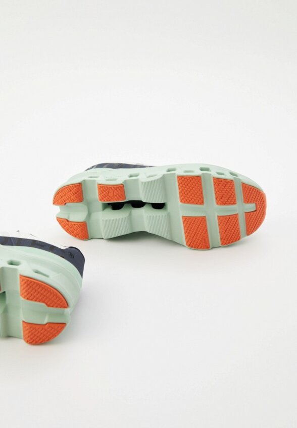 Кроссовки On