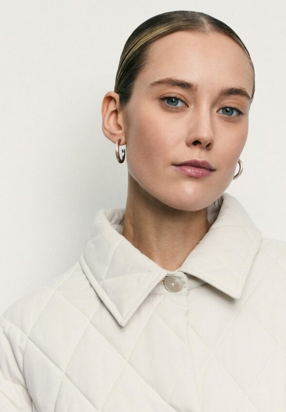 Куртка утепленная Zarina