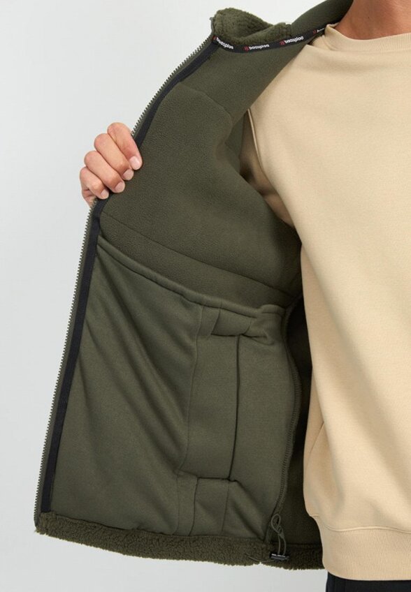 Ветровка Baasploa