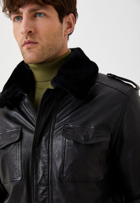 Бомбер Jorg Weber