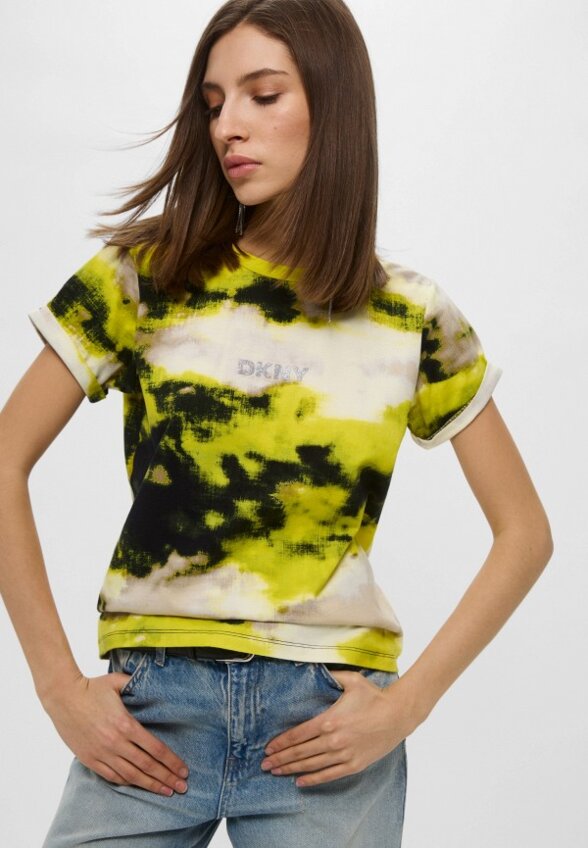 Футболка DKNY