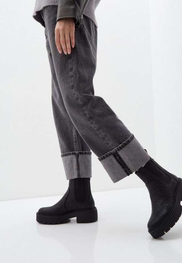 Ботинки Guess