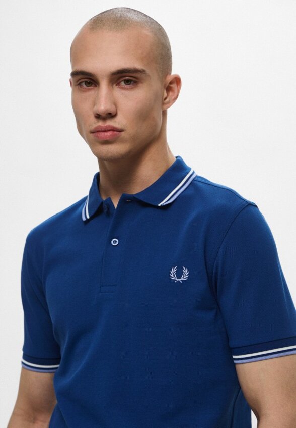 Поло Fred Perry