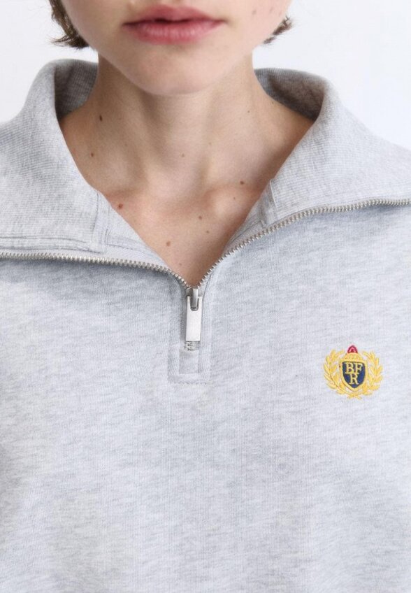 Олимпийка Befree