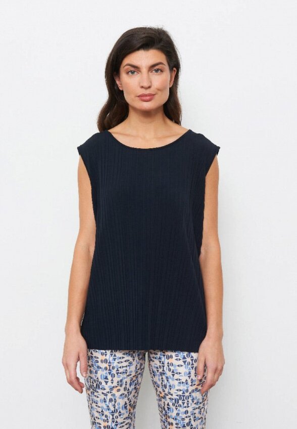 Топ Gerry Weber