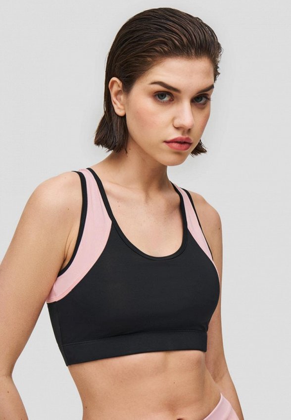 Топ спортивный Baon