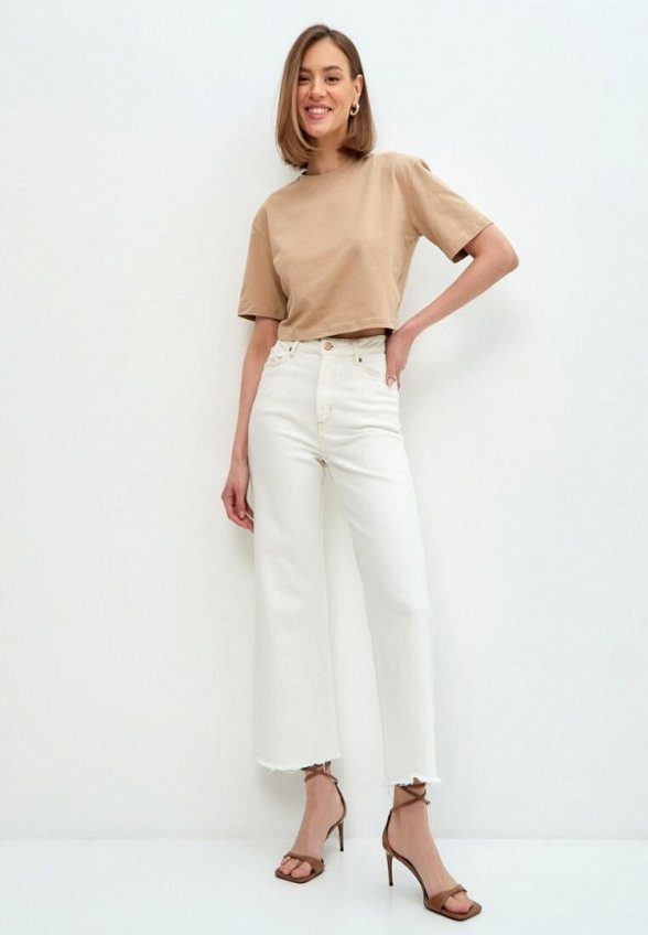 Футболка To Molly from James