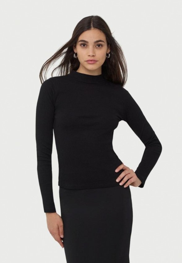 Джемпер Terranova