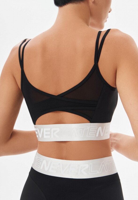 Топ спортивный Neverlate