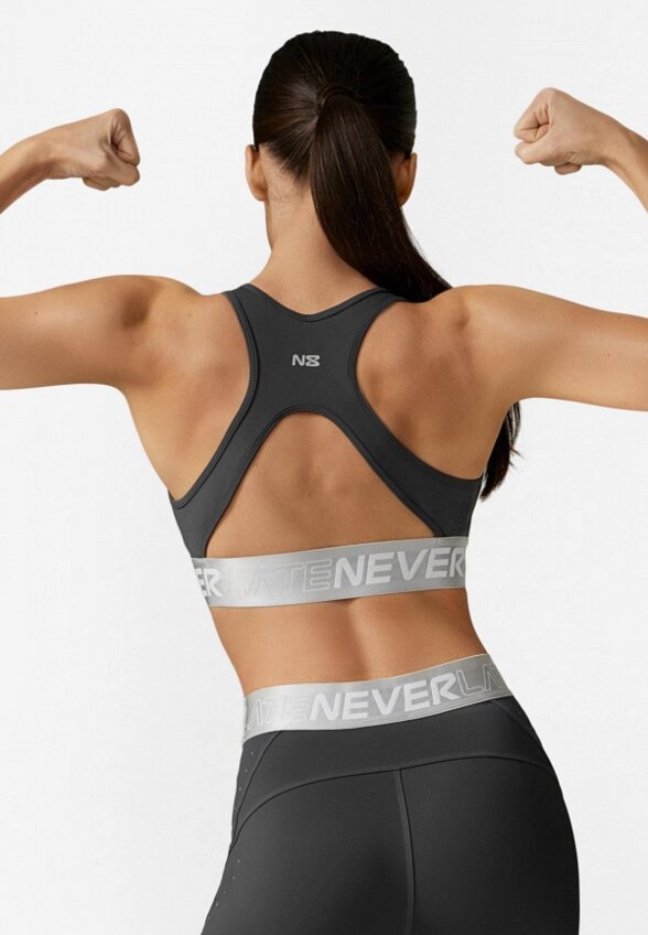 Топ спортивный Neverlate