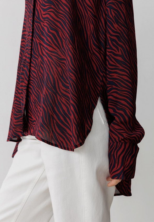 Блуза Urban Tiger