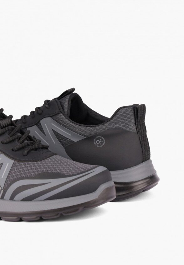 Кроссовки Quattrocomforto