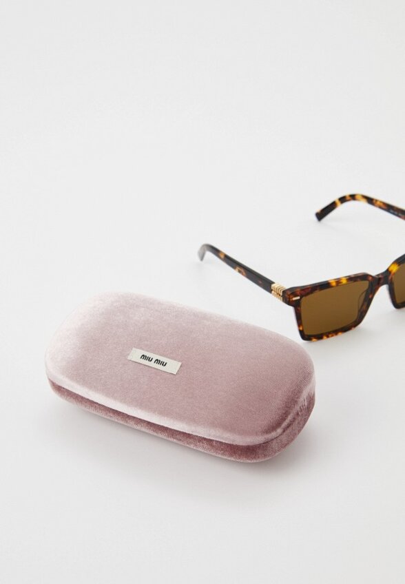 Очки солнцезащитные Miu Miu