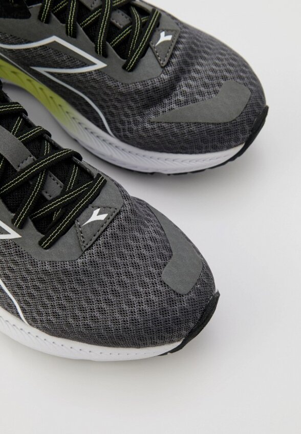 Кроссовки Diadora