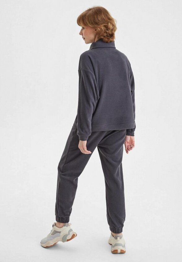 Костюм спортивный Envylab