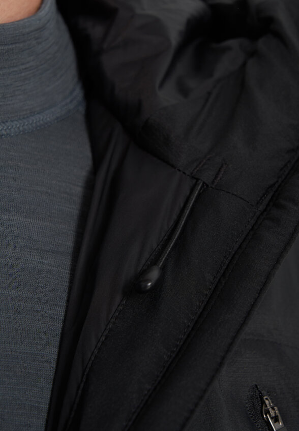 Пуховик мужской Jack Wolfskin Wandermood, Черный