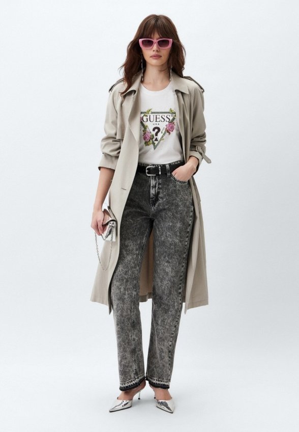 Футболка Guess