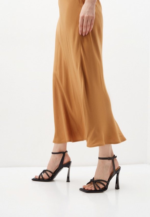 Босоножки Corso Como