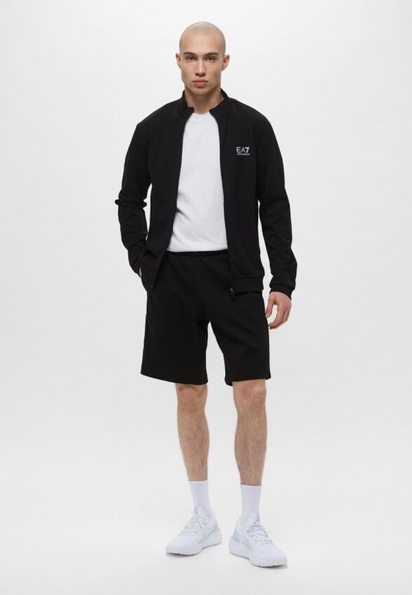 Шорты спортивные EA7