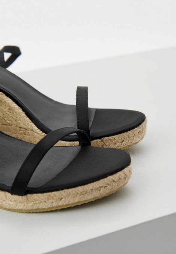 Босоножки Alohas