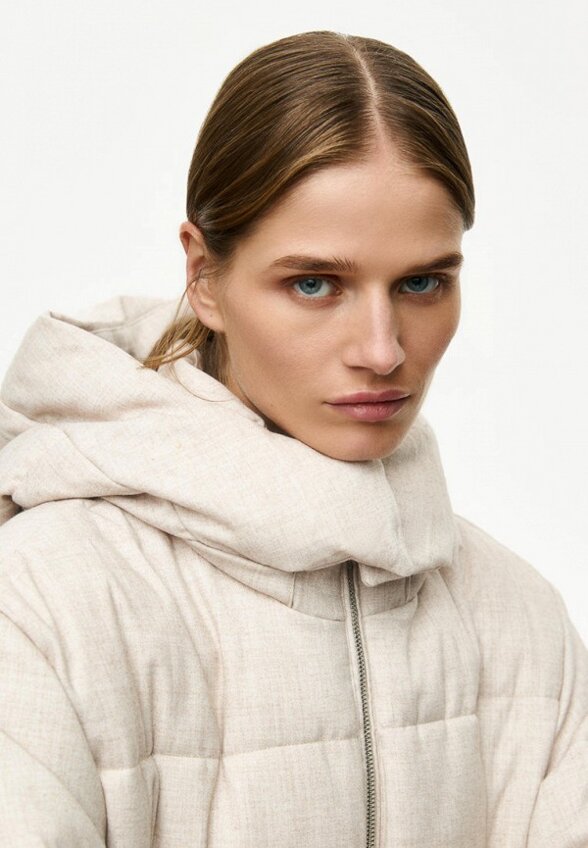 Пуховик Yollo