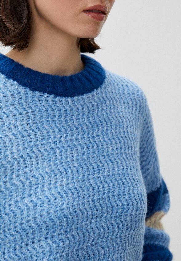 Джемпер b.young