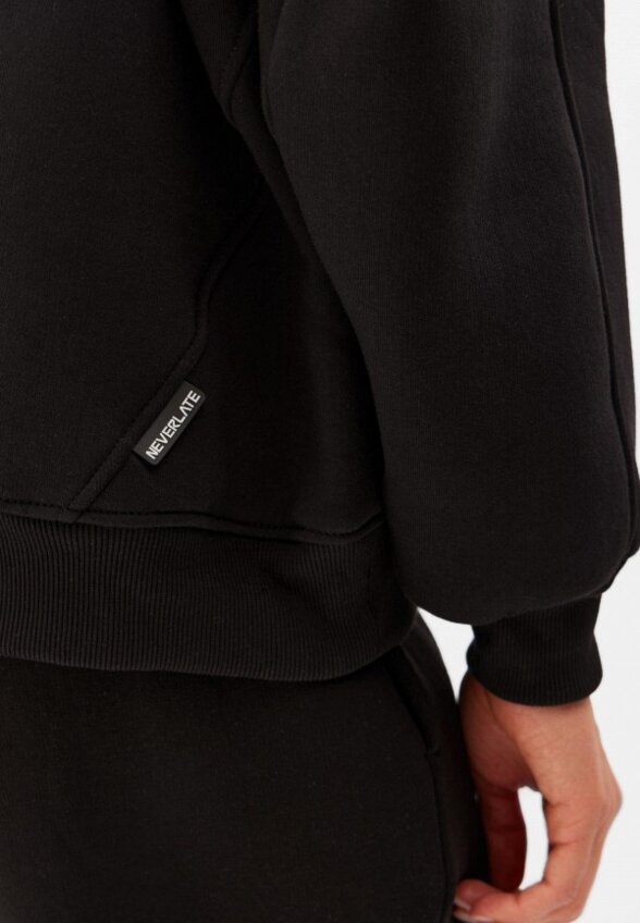 Худи Neverlate