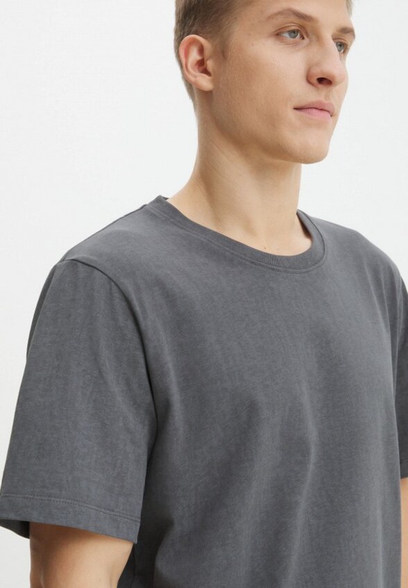 Футболка Maison David