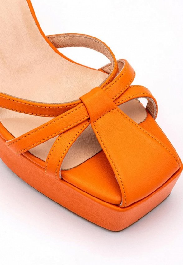 Босоножки Mysa