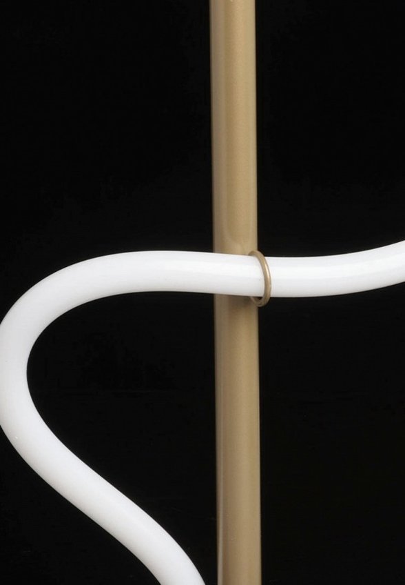 Светильник настольный De Markt