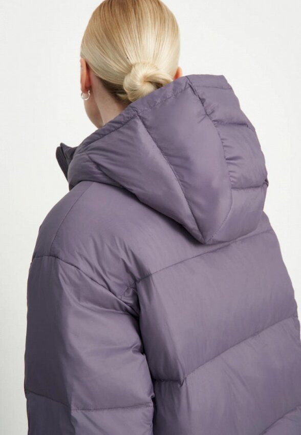 Пуховик Finn Flare