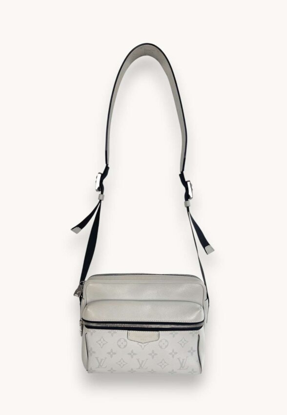 Louis Vuitton Outdoor