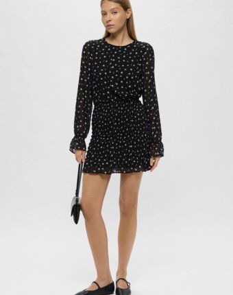 Платье H&M женщинам