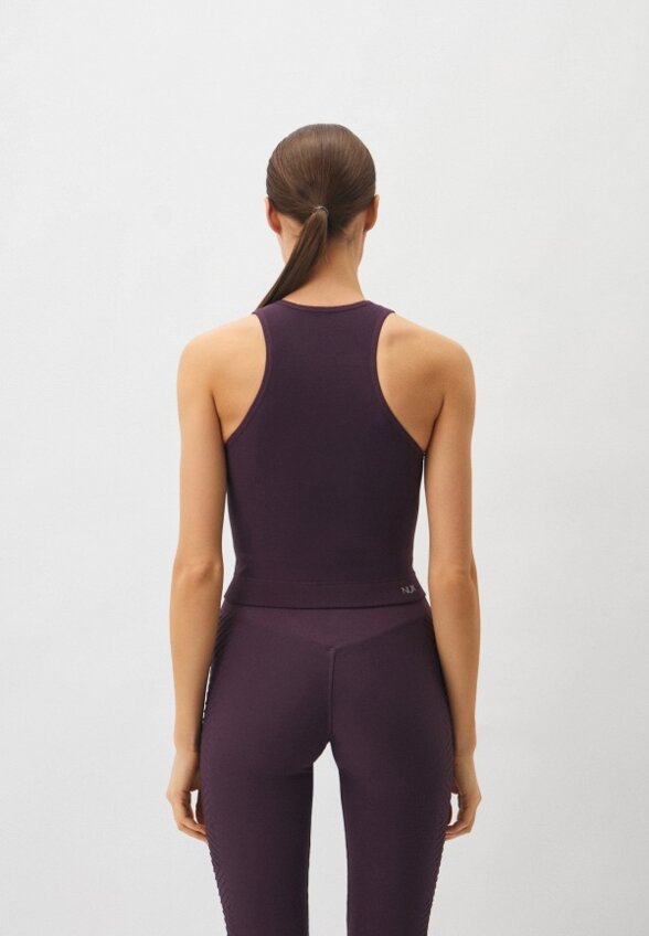 Топ спортивный Nux