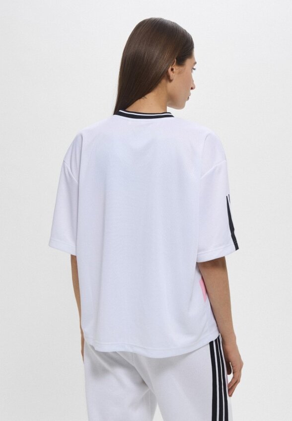 Футболка спортивная adidas