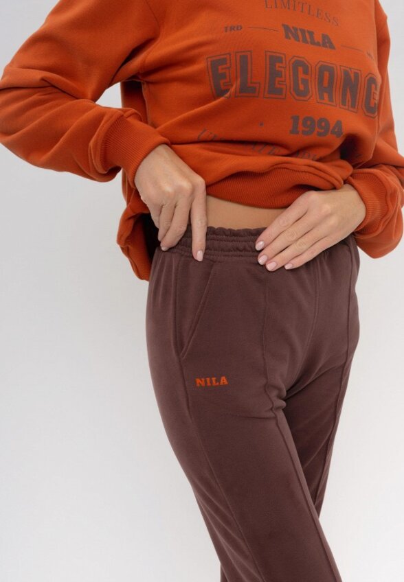 Костюм спортивный Nila