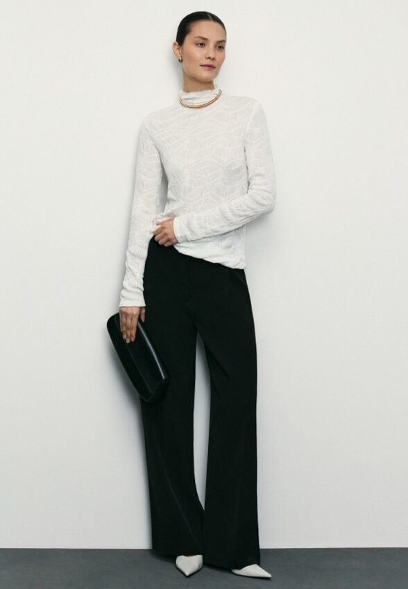 Водолазка Zarina