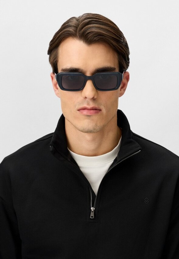 Очки солнцезащитные Calvin Klein Jeans