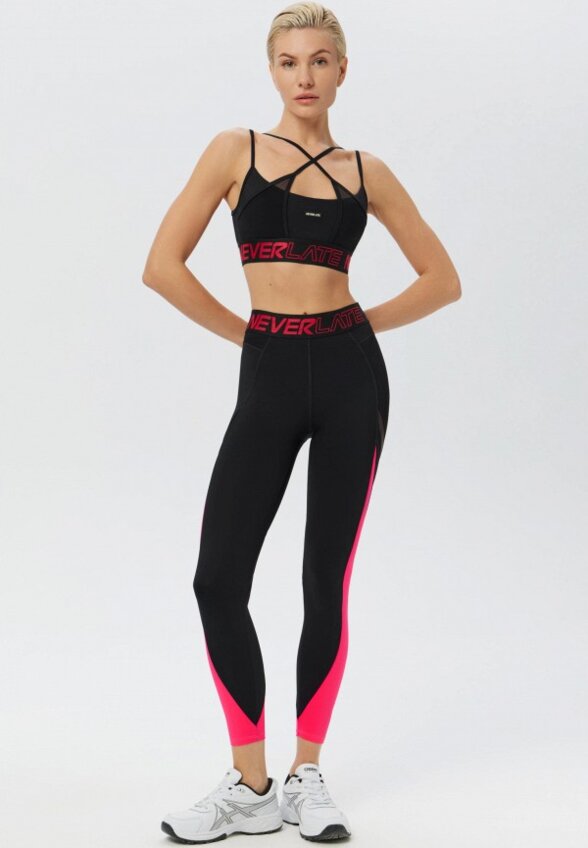 Топ спортивный Neverlate