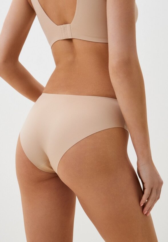 Бюстгальтер и трусы Indefini