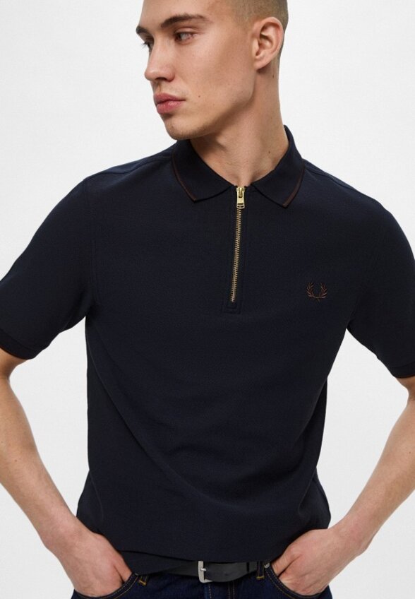 Поло Fred Perry