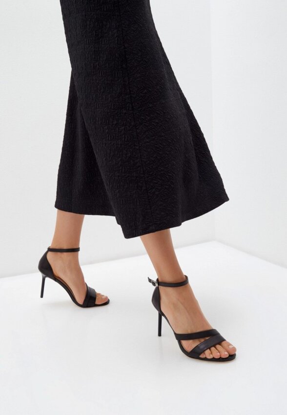 Босоножки Valley