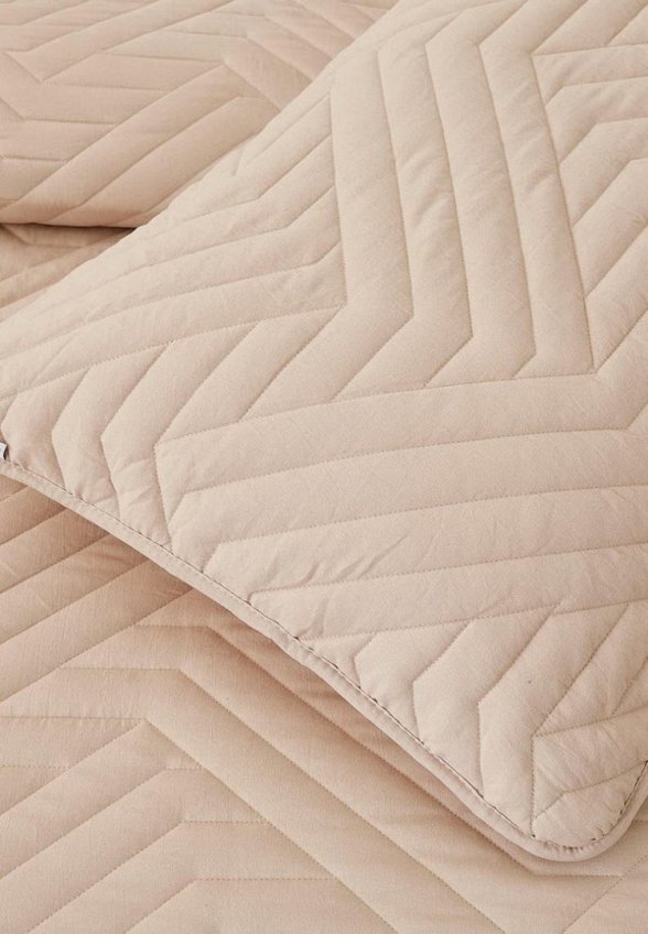 Комплект с покрывалом Sofi De Marko