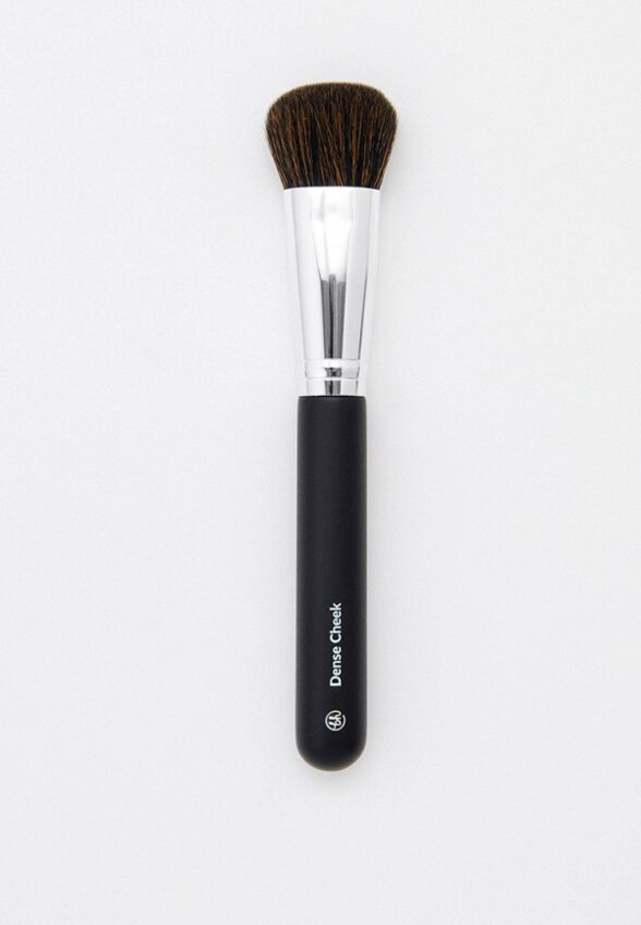 Кисть для лица BH Cosmetics
