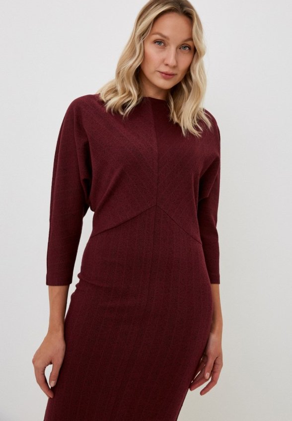 Платье MadaM T