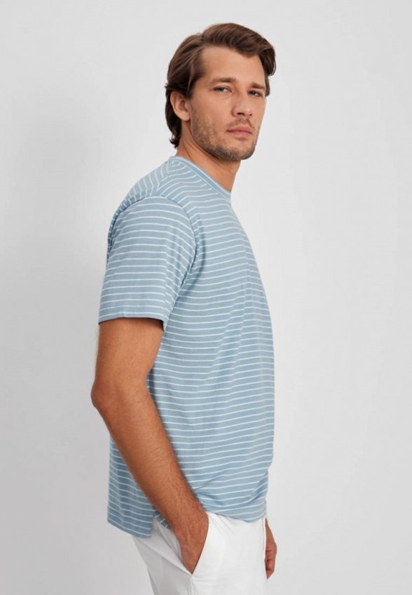 Футболка Finn Flare